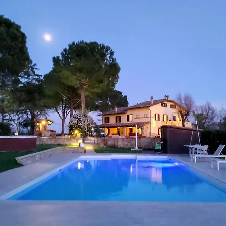 Tuscan Prestige 25 Ospiti Piscina Jacuzzi * La Croce